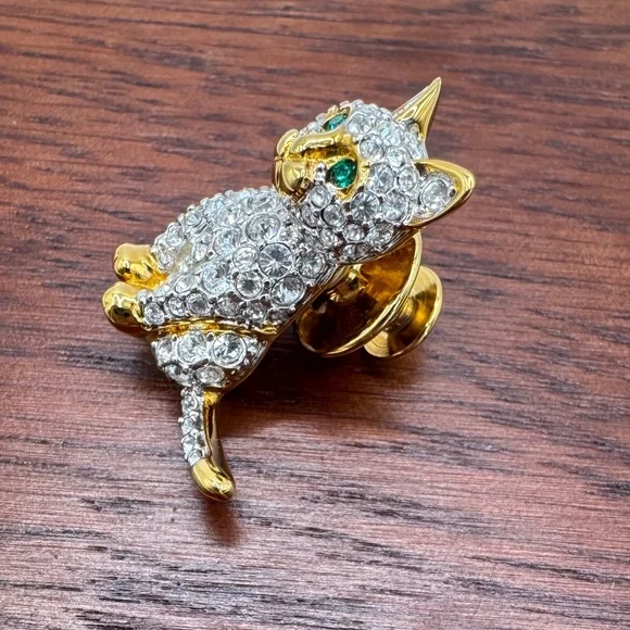 Vintage Swarovski pave crystal cat pin with green eyes. - Picture 3 of 10